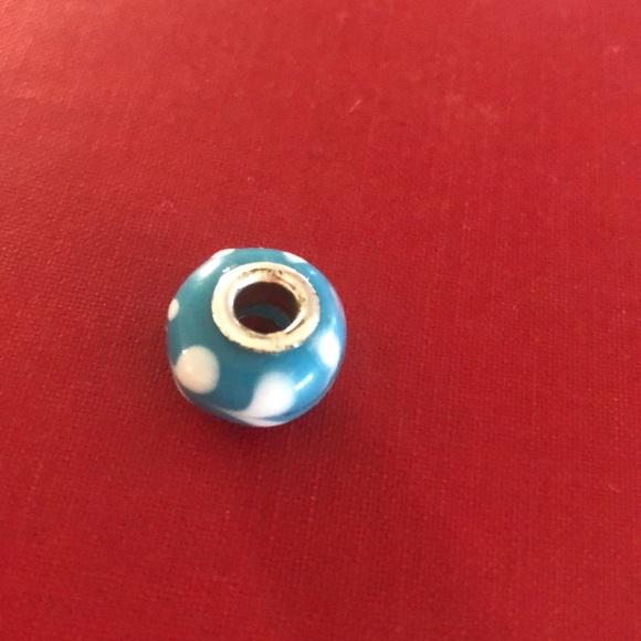 Pandora Bracelet Charms set of 4 - Picture 2 of 5